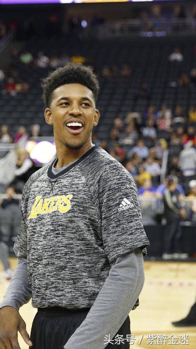 235球超越亨利，姆巴佩独占法国球员五大联赛历史射手榜第三（姆巴佩以235球反超亨利，升至法国球员五大联赛历史射手第3）